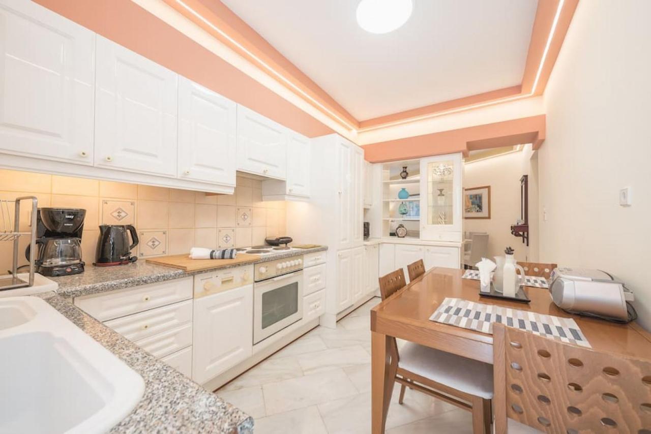 Central 3Br Apartment Next To Panormou Metro! Athene Buitenkant foto